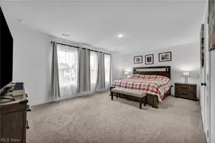 704 Maple Hollow Ct, Elyria, OH 44035 - Photo 22