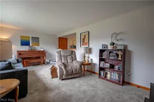 121 Florence Ave, Alliance, OH 44601 - Photo 4