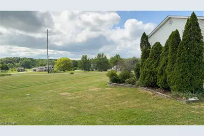 11241 Center Road, Garrettsville, OH 44231 - Photo 34