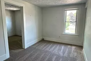 980 Shannon Ave, Barberton, OH 44203 - Photo 6