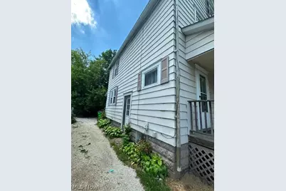 980 Shannon Avenue, Barberton, OH 44203 - Photo 18