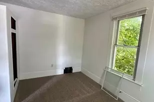 980 Shannon Ave, Barberton, OH 44203 - Photo 4