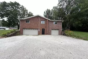 1157 Glenview Dr, Mogadore, OH 44260 - Photo 2