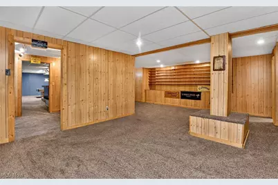 1190 Trails Edge Drive, Hubbard, OH 44425 - Photo 12