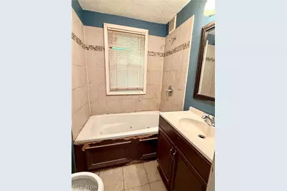 2618 Adams Street, Lakemore, OH 44250 - Photo 16