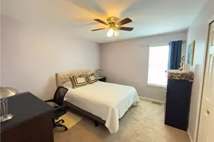 8426 Chester Pkwy, Loveland, OH 44106 - Photo 10