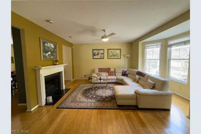 8426 Chester Parkway, Loveland, OH 44106 - Photo 2