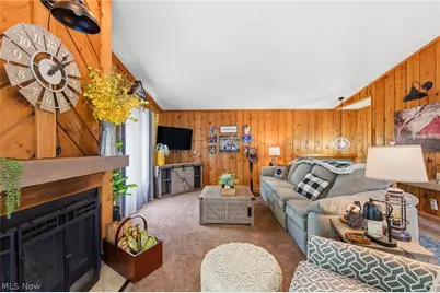 8330 Quail Point Lane, Mentor, OH 44060 - Photo 2