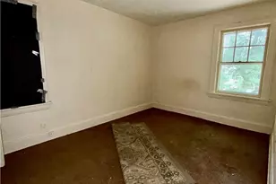 469 Storer Ave, Akron, OH 44320 - Photo 4