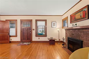 1506 Parkgate Ave, Akron, OH 44313 - Photo 8