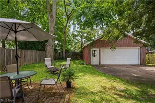 1506 Parkgate Ave, Akron, OH 44313 - Photo 38