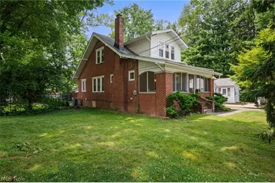 1506 Parkgate Avenue, Akron, OH 44313 - Photo 40