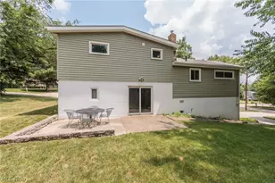 115 Burr St, Munroe Falls, OH 44262 - Photo 8