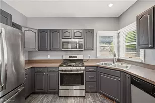 1581 Denise Dr, Copley, OH 44321 - Photo 18
