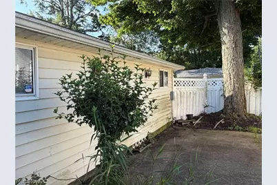 2033 Highland Avenue, Ashtabula, OH 44004 - Photo 8
