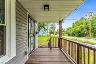 9518 Nelson Ave, Loveland, OH 44105 - Photo 4