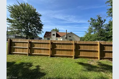 6136 Lake Road W, Ashtabula, OH 44004 - Photo 32