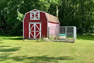 6136 Lake Rd W, Ashtabula, OH 44004 - Photo 38