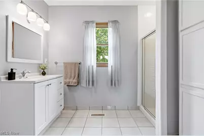 9990 Broadview Road, Grandview Heights, OH 44147 - Photo 22