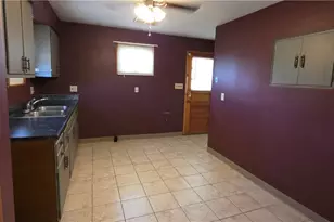3704 Marlamont Way, Weirton, WV 26062 - Photo 8