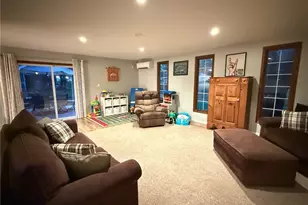 9304 June Dr, Streetsboro, OH 44241 - Photo 14
