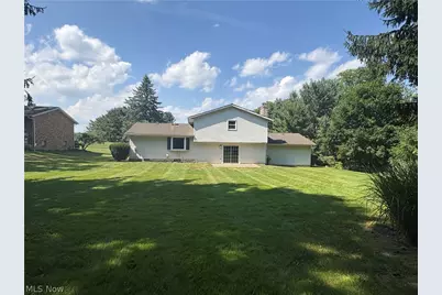 3066 Lake Center Street NW, Uniontown, OH 44685 - Photo 6