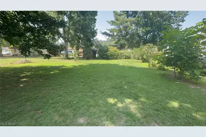 2110 Rockland Ave, Belpre, OH 45714 - Photo 26