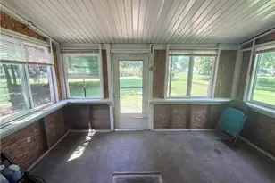 2110 Rockland Ave, Belpre, OH 45714 - Photo 32