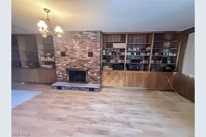 2110 Rockland Ave, Belpre, OH 45714 - Photo 4
