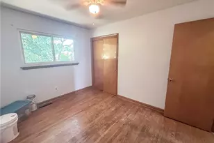 2110 Rockland Ave, Belpre, OH 45714 - Photo 18