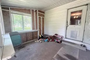 2110 Rockland Ave, Belpre, OH 45714 - Photo 30