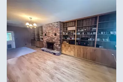 2110 Rockland Ave, Belpre, OH 45714 - Photo 6