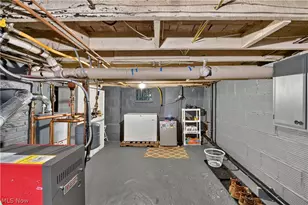 132 28th St NW, Barberton, OH 44203 - Photo 32