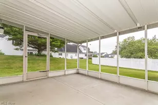 9834 Highgate Ct, Concord Twp, OH 44060 - Photo 10