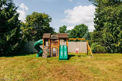 8666 Morning View Avenue NW, Clinton, OH 44216 - Photo 38