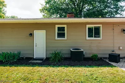 8666 Morning View Avenue NW, Clinton, OH 44216 - Photo 44