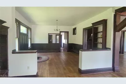 204 Broadway Avenue, Youngstown, OH 44504 - Photo 10