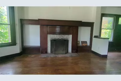204 Broadway Avenue, Youngstown, OH 44504 - Photo 14