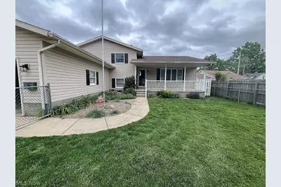 1077 Sutherland Avenue, Akron, OH 44314 - Photo 2