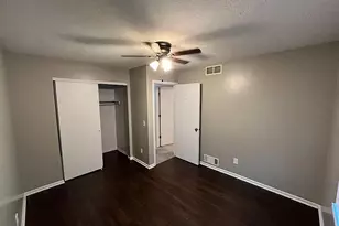 1077 Sutherland Ave, Akron, OH 44314 - Photo 14