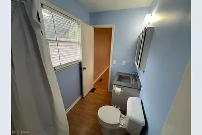 1077 Sutherland Avenue, Akron, OH 44314 - Photo 20