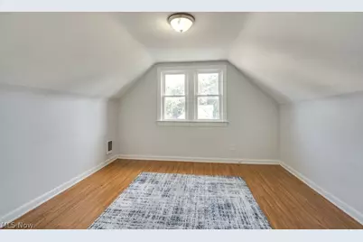 15711 Grovewood Avenue, Loveland, OH 44110 - Photo 12