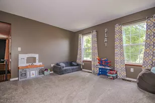 104 Charter Dr, Northfield Center, OH 44067 - Photo 14