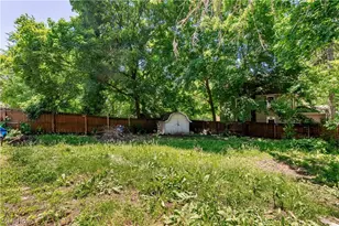 323 2nd St NE, Massillon, OH 44646 - Photo 4