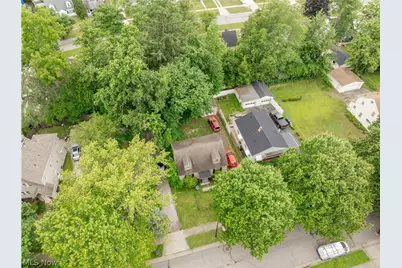 892 Hayden Avenue, Akron, OH 44320 - Photo 30