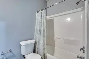 327 Schrock Pl SW, Massillon, OH 44647 - Photo 16