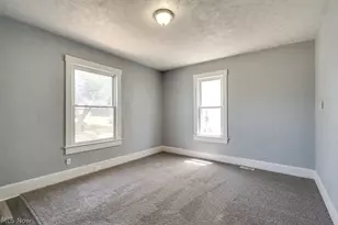 327 Schrock Pl SW, Massillon, OH 44647 - Photo 6