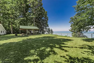 63 Shawondassee Drive, Timberlake, OH 44095 - Photo 34