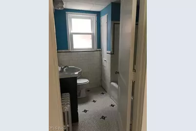 1002 & 1004 Gaston Avenue, Cambridge, OH 43725 - Photo 8
