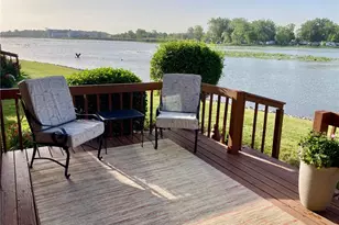 51 N Harbors End Dr, Port Clinton, OH 43452 - Photo 2